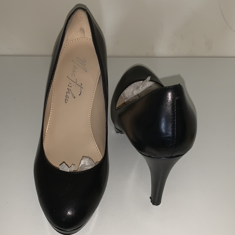 Heels - Picture 2 of 2